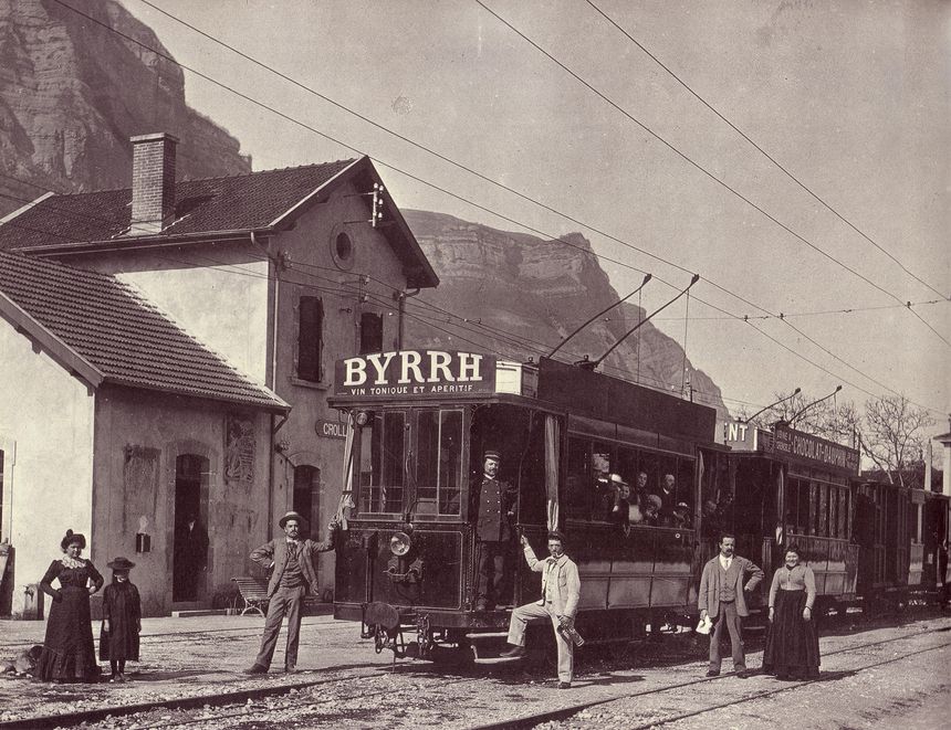 Le T.G.C. en gare de Crolles