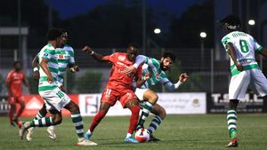Pau FC : l'ailier Mons Bassouamina va retrouver Didier Tholot la saison prochaine