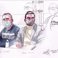 Ali Oulkadi et Abdellah Chouaa à la cour d'assises spéciale de Paris, le 8 décembre 2021.