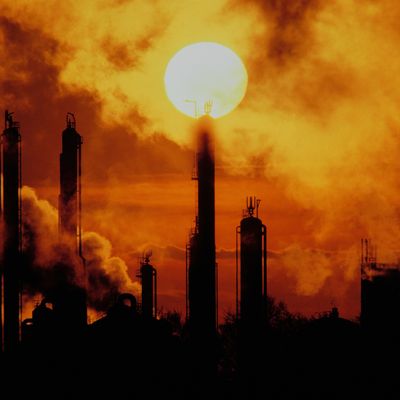 Une commission mondiale se penche sur les stratégies à adopter pour maintenir la Terre vivable grâce à des technologies de pointe.