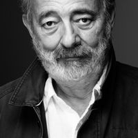 L'écrivain français Dan Franck le 28 avril 2022 à Paris