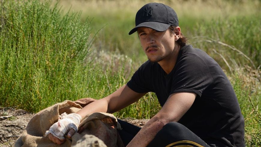 Nekfeu - tournage "Tout nous sépare" (Photo 2017 – Luc ROUX / LES FILMS DU KIOSQUE & NOLITA CINEMA / Pathé Films)