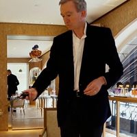 Bernard Arnault met un terme à l’interview de Tristan Waleckx pour l’émission Complément d’enquête sur France 2.