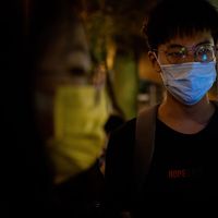 En 1989 à Tiananmen, la répression chinoise fit beaucoup de morts. Aujourd'hui, le peuple qui commémore cet événement se voit sévir par la censure chinoise.