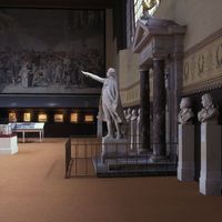 Statue de Jean Sylvain Bailly dans la salle du Jeu de paume à Versailles