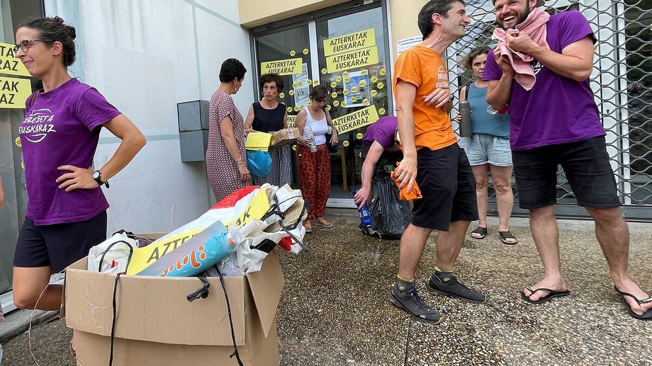 Examens en basque : le collectif 