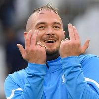 Jul - après match des Héros au Vélodrome (Nicolas Tucat)