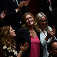Yaël Braun-Pivet (Renaissance) est la première femme élue à la tête de l'Assemblée nationale.