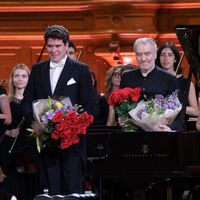 Denis Matsuev et Valery Gergiev, proches de Poutine, comptaient parmi les membres du jury