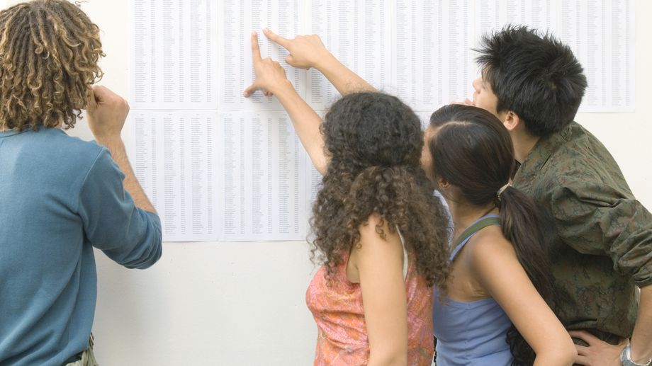 Nouveau bac et Parcoursup, les lycéens face à leurs choix !