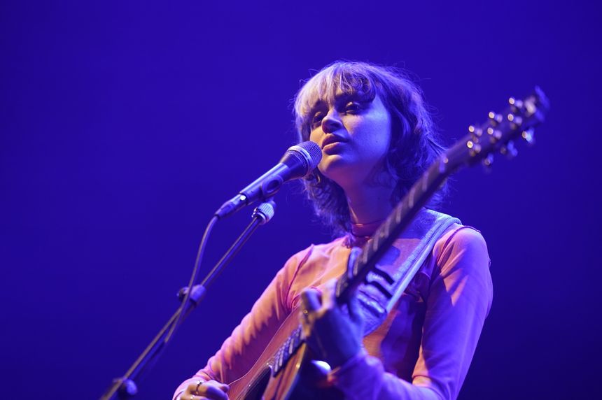 Pomme sur la scène de L'Olympia pour la Fête de la Musique de France Inter