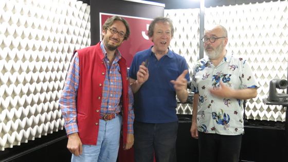 France Musique, studio 451 ... L'écrivain Nicolas d'Estienne d'Orves, le producteur Benoît Duteurtre & Noël Herpe, cinéaste historien du cinéma ©Radio France - Annick Haumier / RF