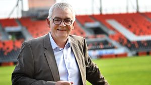 Ligue 2 : le gendarme financier du foot fran�ais valide le budget du Stade Lavallois