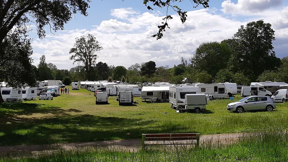 Saint-Br�vin-les-Pins : 200 nouvelles caravanes en cours d'installation ce dimanche