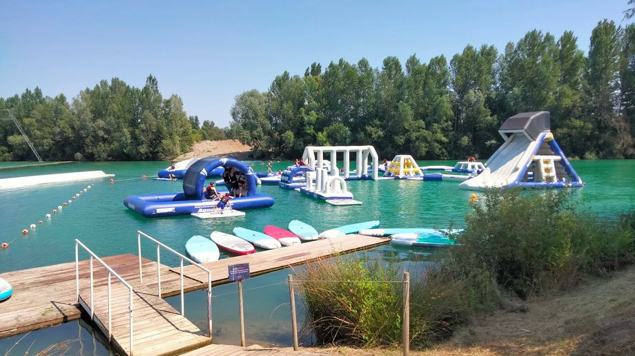 Alors que les noyades se multiplient, le préfet de Haute-Garonne en visite sur une base de loisirs à Carbonne