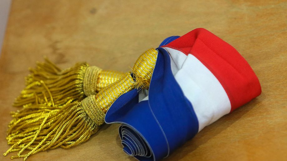 Deux �lus menac�s de mort � Saint-Jean-d?Ass�  