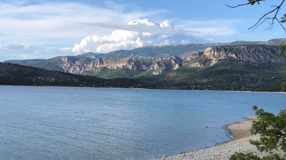 Recherch� depuis dimanche, le corps d'un homme retrouv� dans le lac de Sainte-Croix 