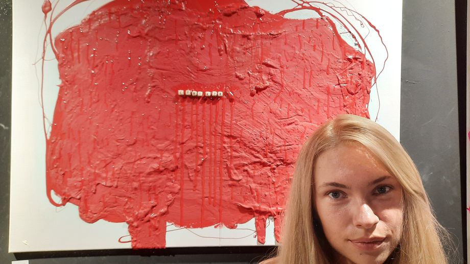 La peinture comme th�rapie pour une Ukrainienne r�fugi�e dans les Pyr�n�es-Orientales 