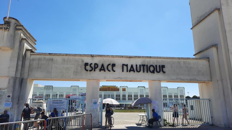 En pleine canicule, l'opposition municipale d�nonce un manque de piscines � Toulouse