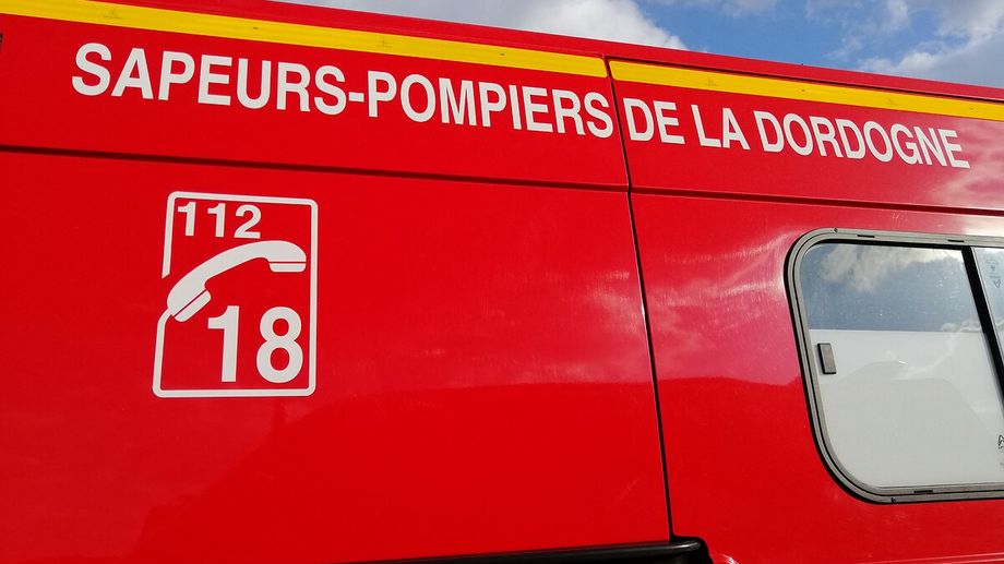 Deux conductrices bless�es dans une collision frontale en Dordogne 