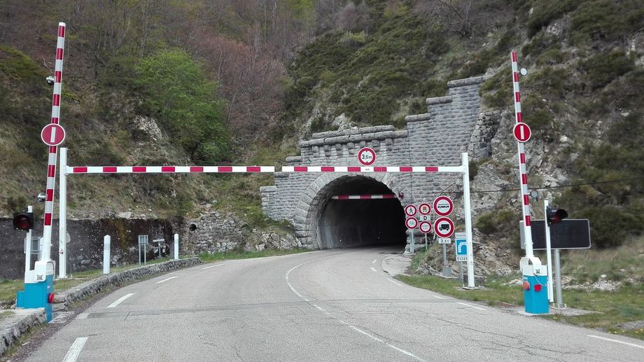 Ardèche : le tunnel du Roux fermé tout l'été suite à des retards dans les travaux