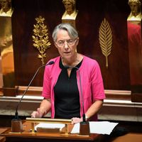 Elisabeth Borne durant son discours de politique générale à l'Assemblée Nationale ce mercredi 6 juillet.