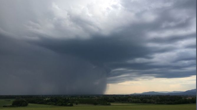 Alerte orange aux orages : 120 interventions de pompiers dans le Haut-Rhin