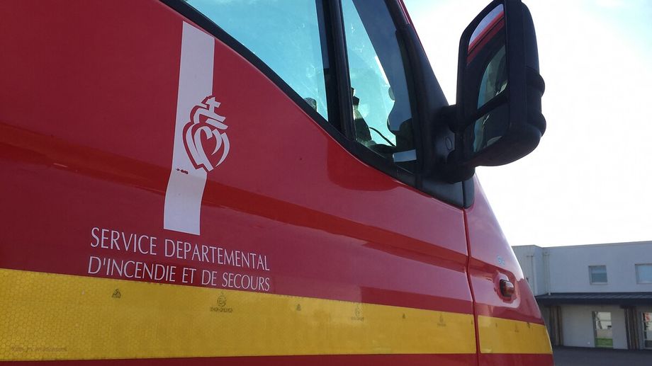 La Jonchère (Vendée) : deux blessés graves dans un accident entre une moto et une voiture