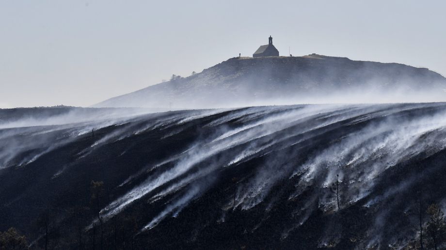 Les incendies dans les Monts d'Arr�e sont d'origine criminelle