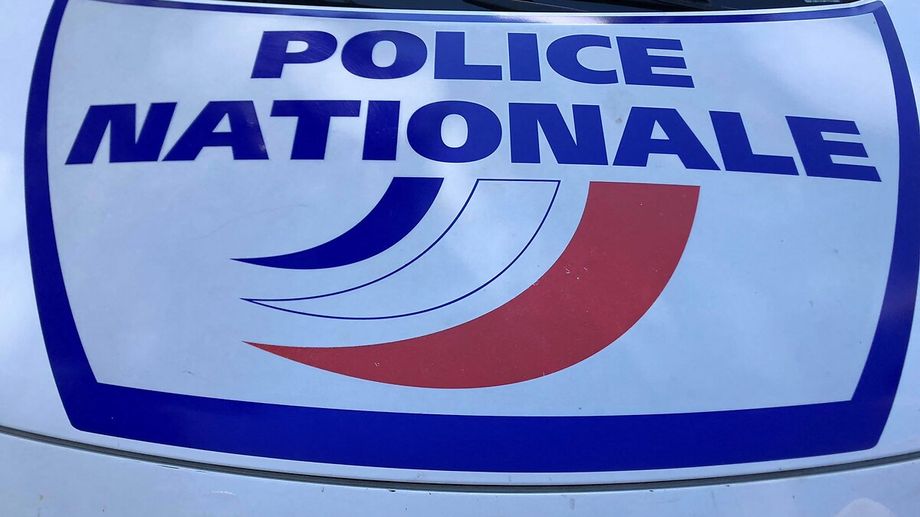 Chamb�ry : un militaire vole une voiture de la base de Salon-de-Provence et roule gyrophare allum�