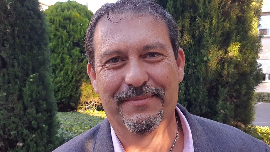 Ghislain Chassary, maire de Rousson, �tonn� qu'il n'y ait pas d'arr�t� interdisant les feux d'artifice